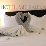Hotel Hof Von Oldenburg 3*