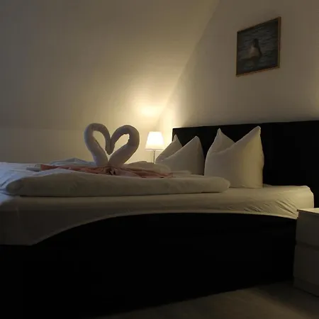 Hof Von Oldenburg Hotel Tossens